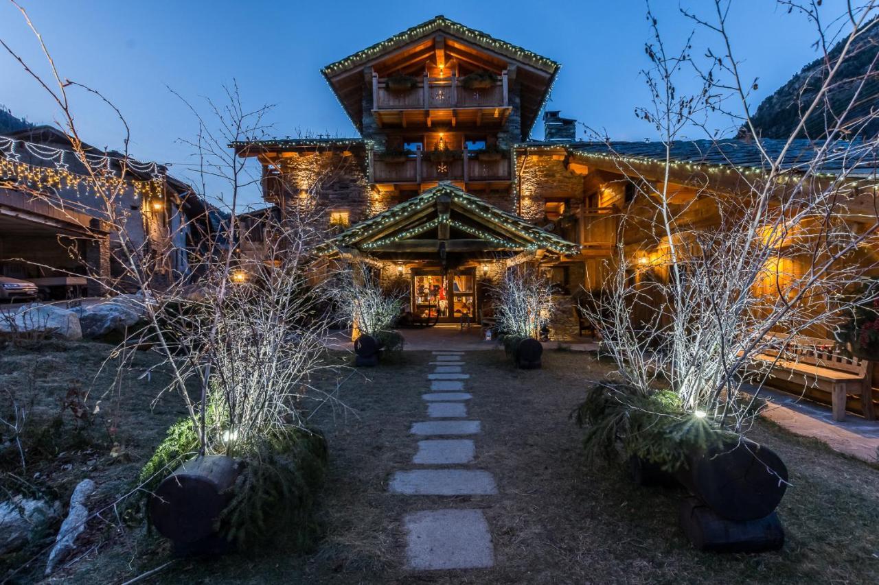 Bed & Breakfast Anisor - Parblanc La Salle Exterior foto